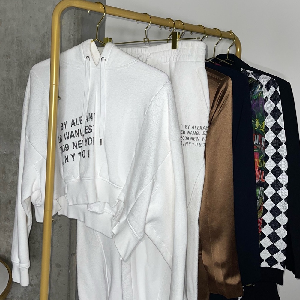T by Alexander Wang Fleece Paneled Printed Cropped Sweatshirt + Sweatpants Set
